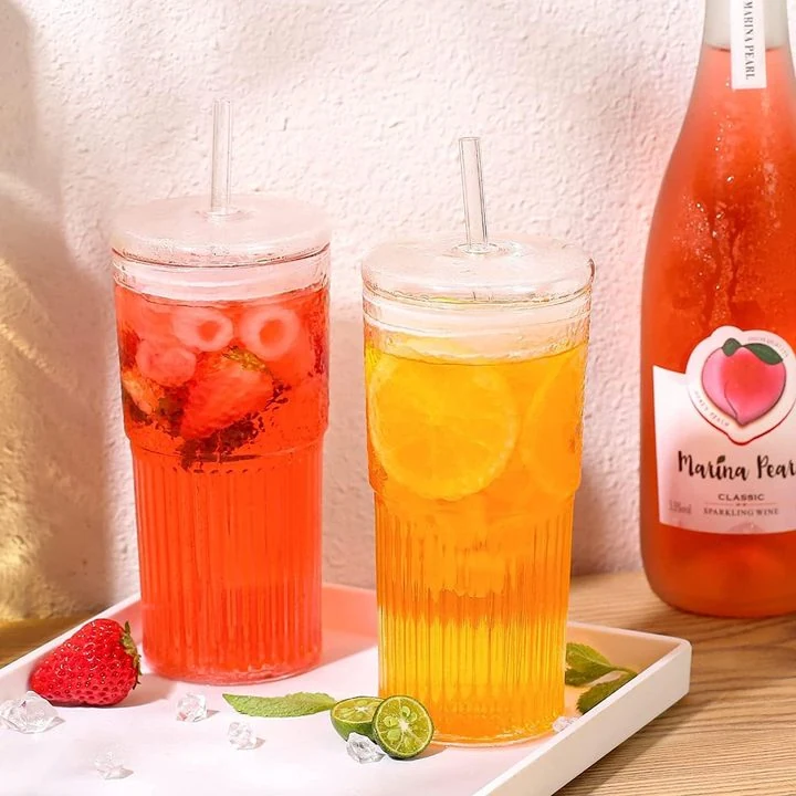 Vaso de cristal de 650 ml con pajita