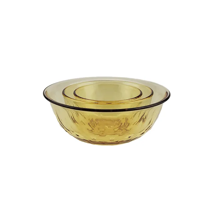 Amber borosilicate glass salad bowls nested together