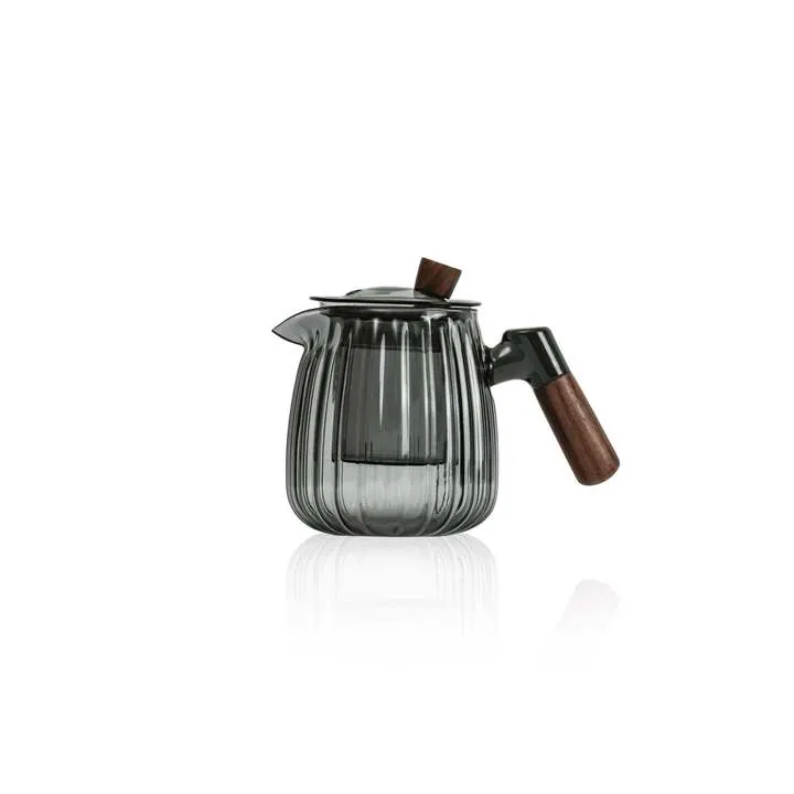 Théière en verre fumé strié, avec une poignée latérale en bois