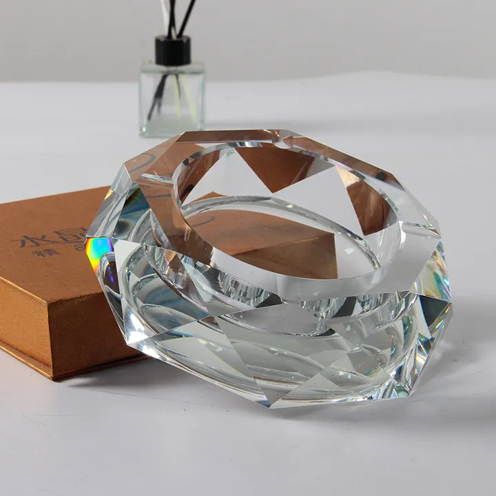 Proveedores de ceniceros de cristal