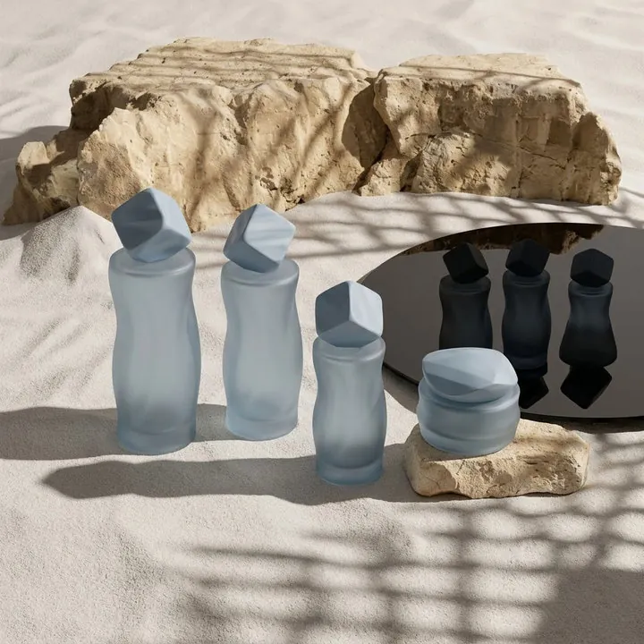 Blue grey ripple texture portable perfume bottles in display set